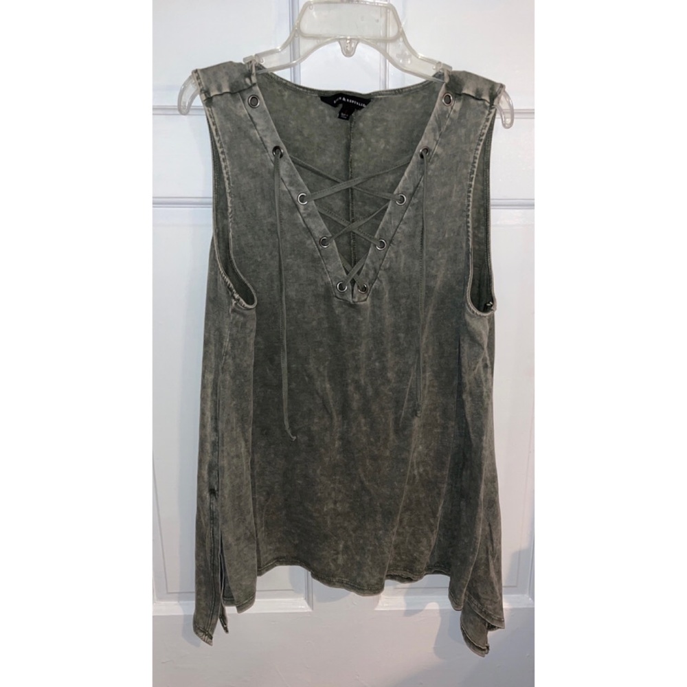 Rock & Republic Green Tank Top Size Large